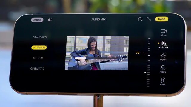 Bên trong căn phòng kỳ quái tạo nên iPhone 16: Yên tĩnh đến khó chịu,