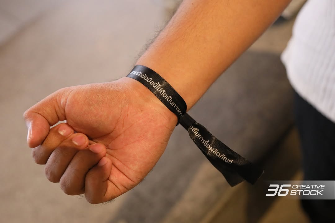 Cảnh không tưởng trong ngày iPhone 17 mở bán tại Thái Lan- Ảnh 4.