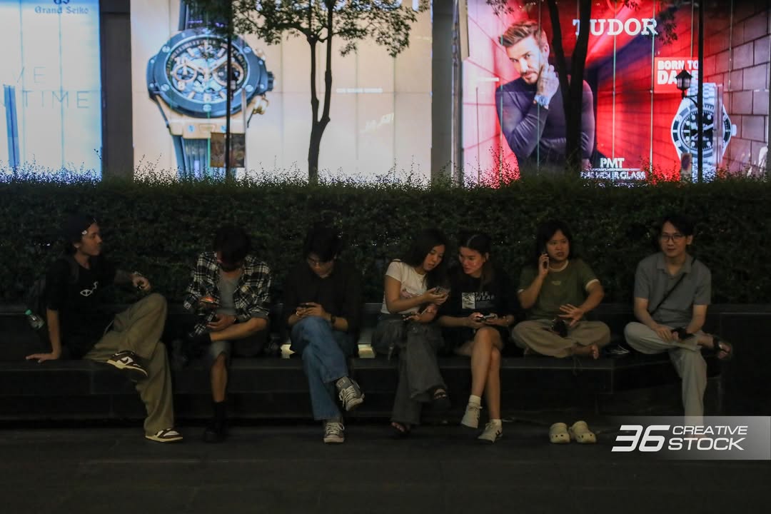 Cảnh không tưởng trong ngày iPhone 17 mở bán tại Thái Lan- Ảnh 8.