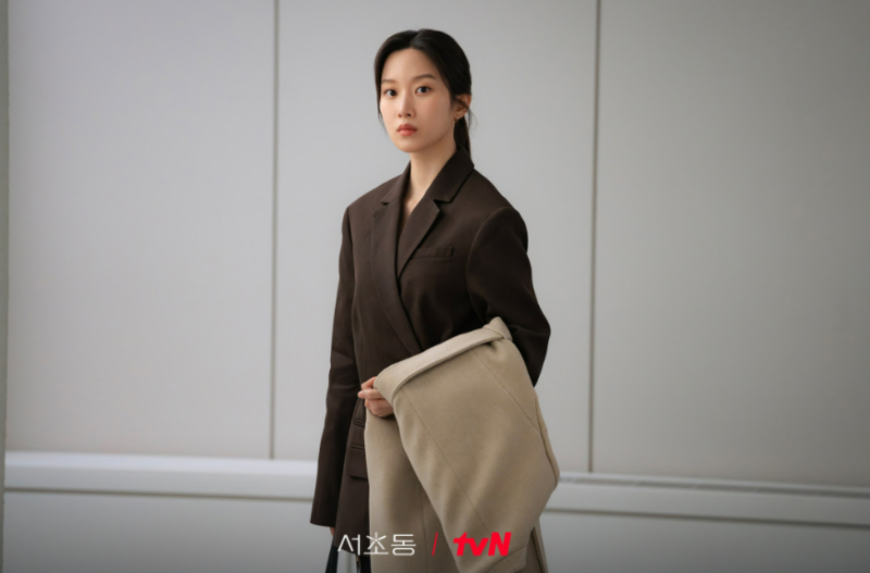 Nữ luật sư hoàn mỹ từ gương mặt tới vóc dáng, không cần lồng lộn vẫn chiếm spotlight mọi khung hình- Ảnh 10.