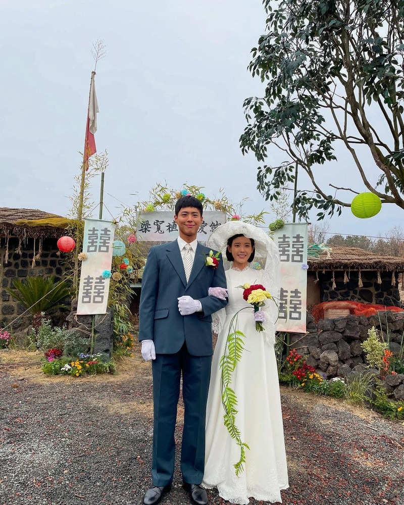 Nam chính Khi Cuộc Đời Cho Bạn Quả Quýt hé lộ về đám cưới, phũ phàng không mời 1 ngôi sao- Ảnh 4. Nam chính Khi Cuộc Đời Cho Bạn Quả Quýt hé lộ về đám cưới, phũ phàng không mời 1 ngôi sao- Ảnh 4.