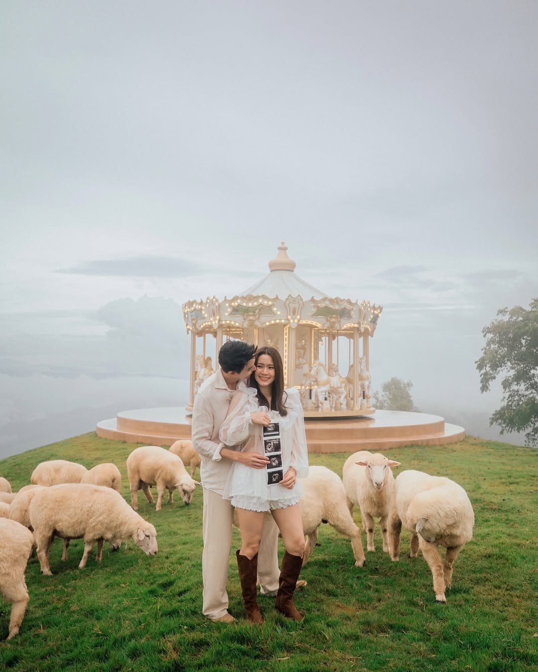 Nam thần James Jirayu sắp lên chức,