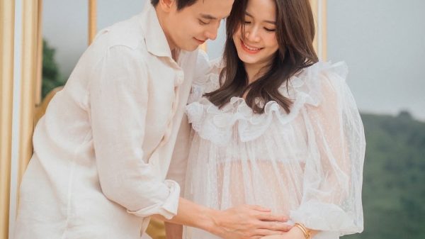 Nam thần James Jirayu sắp lên chức, "hoàng tử nụ cười" T-Biz có người "kế thừa" 29 Nam thần James Jirayu sắp lên chức, "hoàng tử nụ cười" T-Biz có người "kế thừa" j4 1755047427 684 width1080height1349