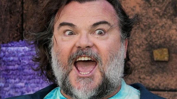 Jack Black Lập Kỷ Lục Mới Với Ca Khúc Steve’s Lava Chicken Dài 34 Giây jack black ky luc qscgjpg