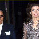 Những chiếc nhẫn đính hôn đắt giá nhất lịch sử sao Hollywood jackiering 53766153472132097621896 1756365701990 17563657025091571027796 0 0 262 500 crop 175636596518893412412jpg