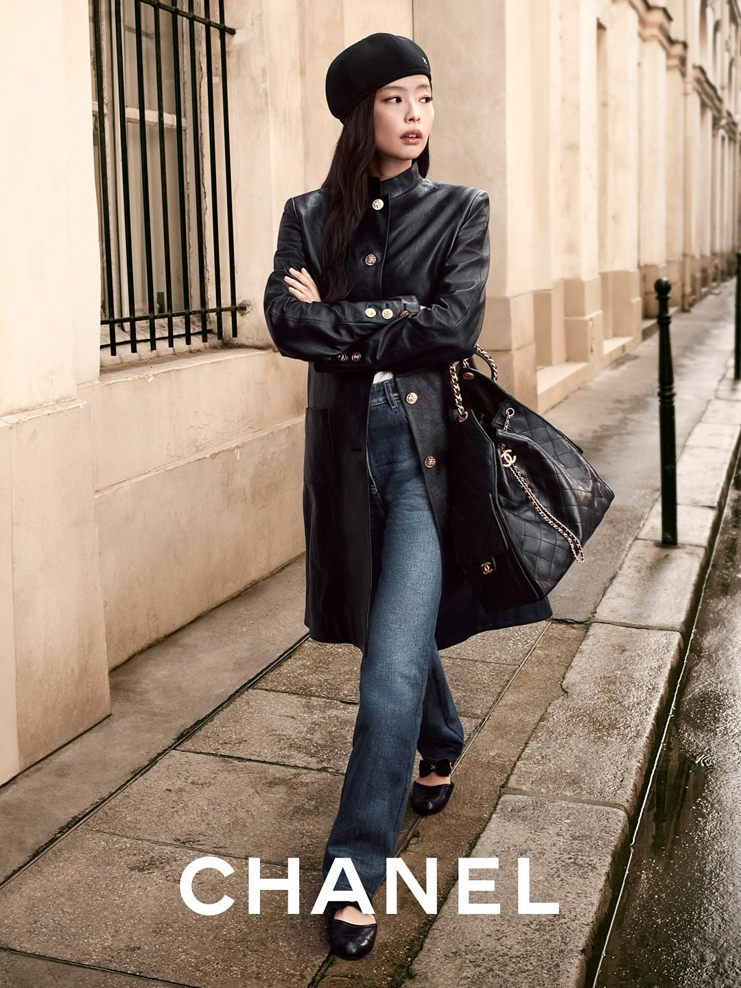 Có ai cuốn hơn Jennie (BLACKPINK): Đi quẩy mà vẫn