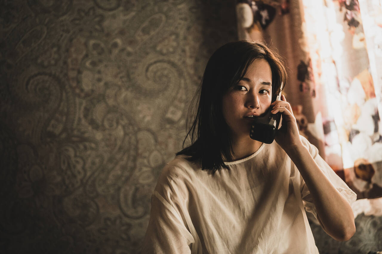 Con kiến đập mãi không chết của showbiz- Ảnh 2.