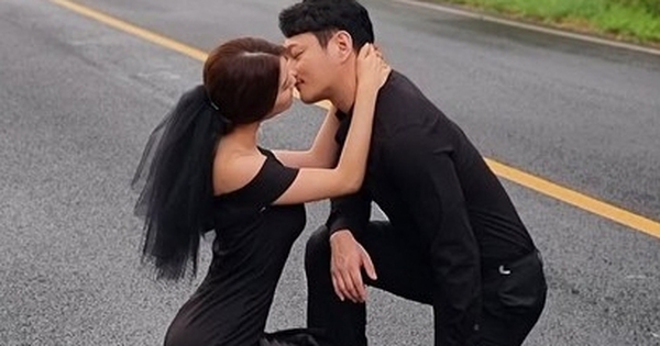 Nóng: Jisoo sảy thai 57 Nóng: Jisoo sảy thai js11 17383057612741876887131 0 0 215 410 crop 1738305778558244001054jpg