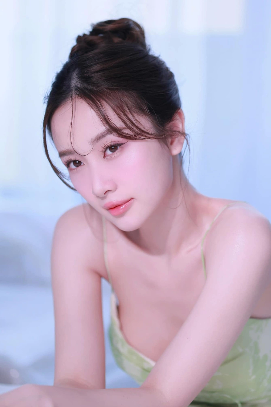 Mỹ nhân Việt duy nhất được báo Hàn tung hô là