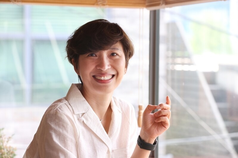 Vì sao bộ phim Hàn đầy sắc màu âm mưu và quyền lực này lại được kỳ vọng là bom tấn của năm, vừa xem đã thấy cực cuốn, không dứt ra nổi?- Ảnh 2. Vì sao bộ phim Hàn đầy sắc màu âm mưu và quyền lực này lại được kỳ vọng là bom tấn của năm, vừa xem đã thấy cực cuốn, không dứt ra nổi?- Ảnh 2.