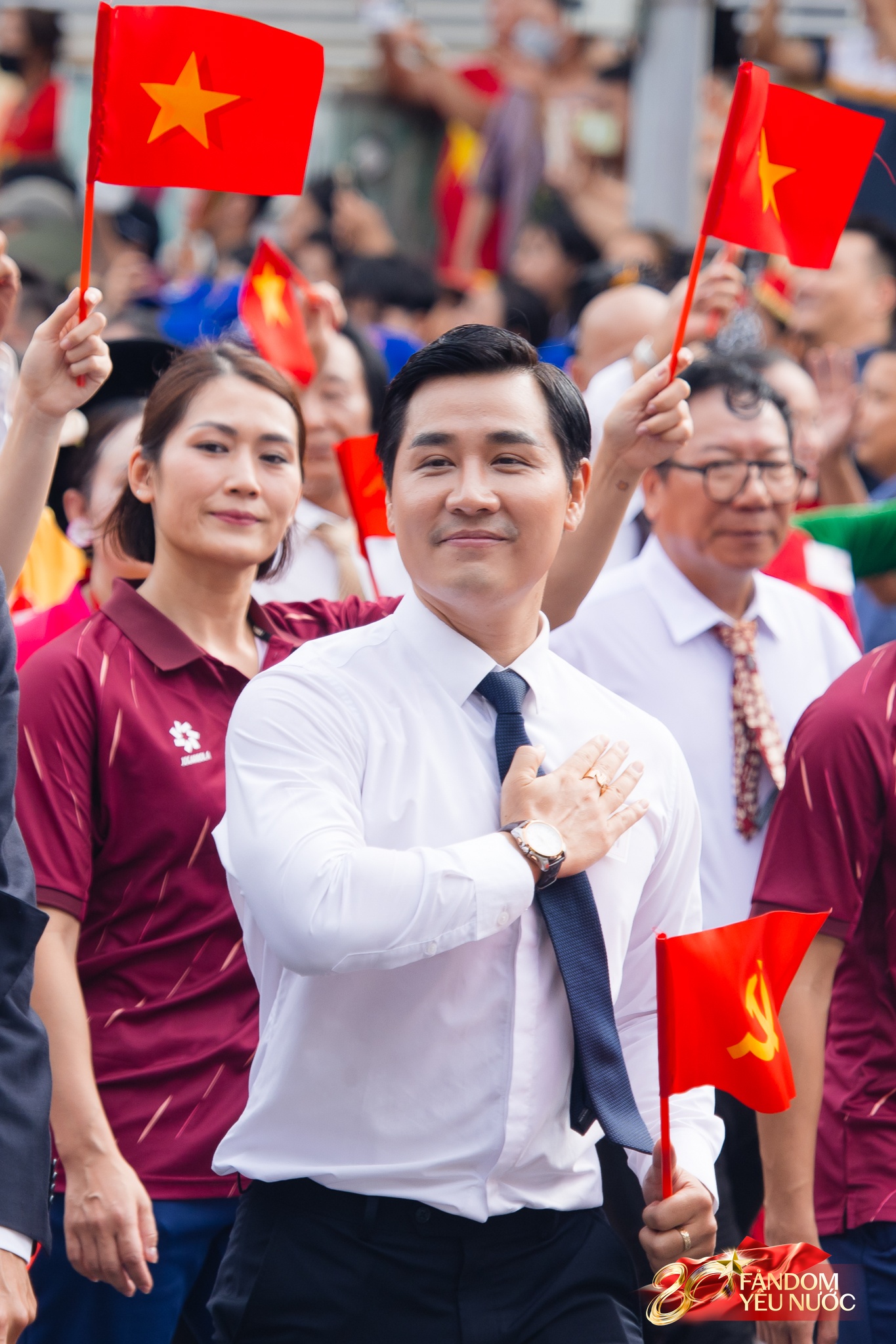 Trọn vẹn khoảnh khắc Khối nghệ sĩ tổng duyệt diễu hành: Chưa bao giờ nghệ sĩ Việt lại đẹp đến thế!- Ảnh 19.