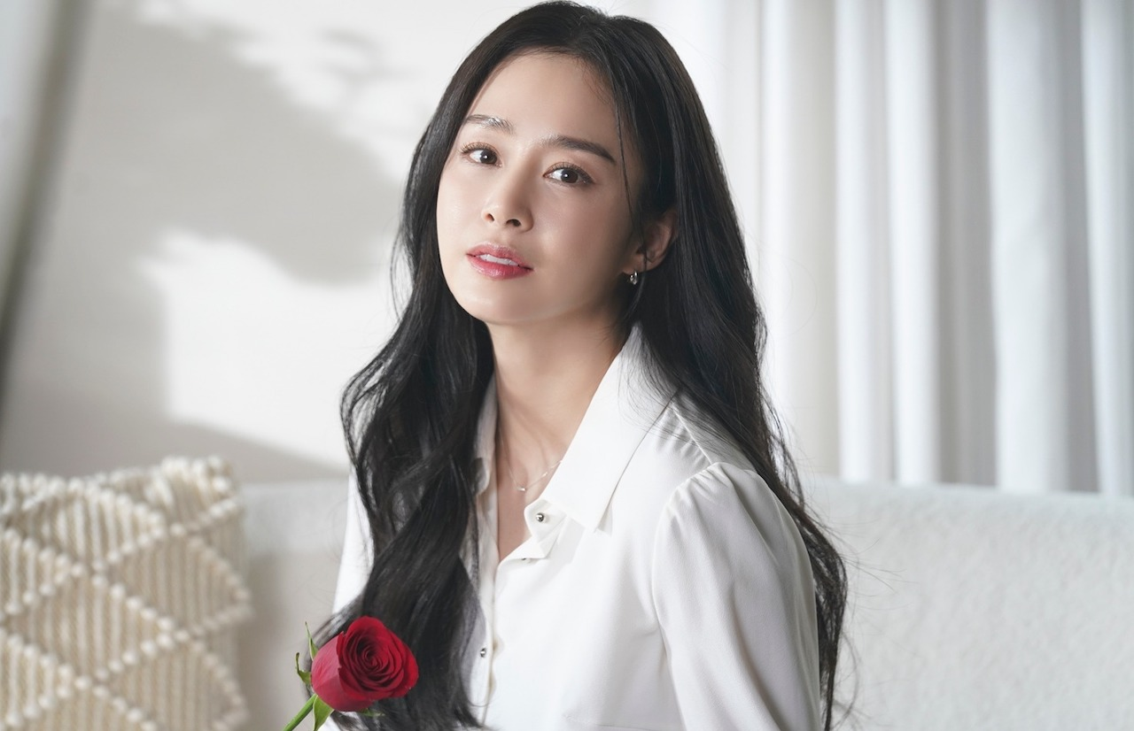 Nhan sắc gây sốc của Kim Tae Hee, dụi mắt 1000 lần vẫn không tin đây là quốc bảo nhan sắc xứ Hàn- Ảnh 6.