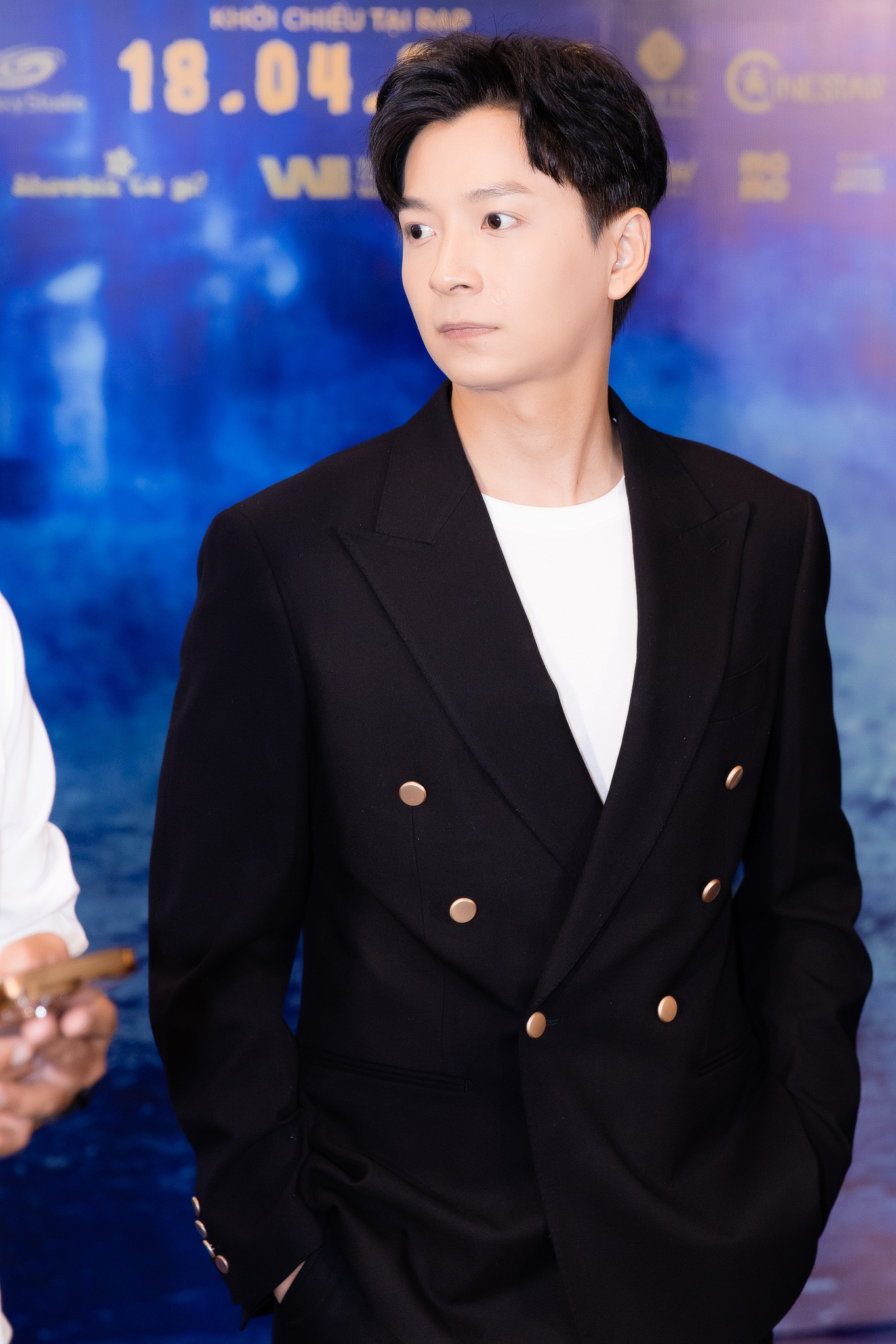 Nhan sắc gây sốc của mỹ nam hack tuổi đỉnh nhất Vbiz, U40 mà như mới đôi mươi- Ảnh 1.