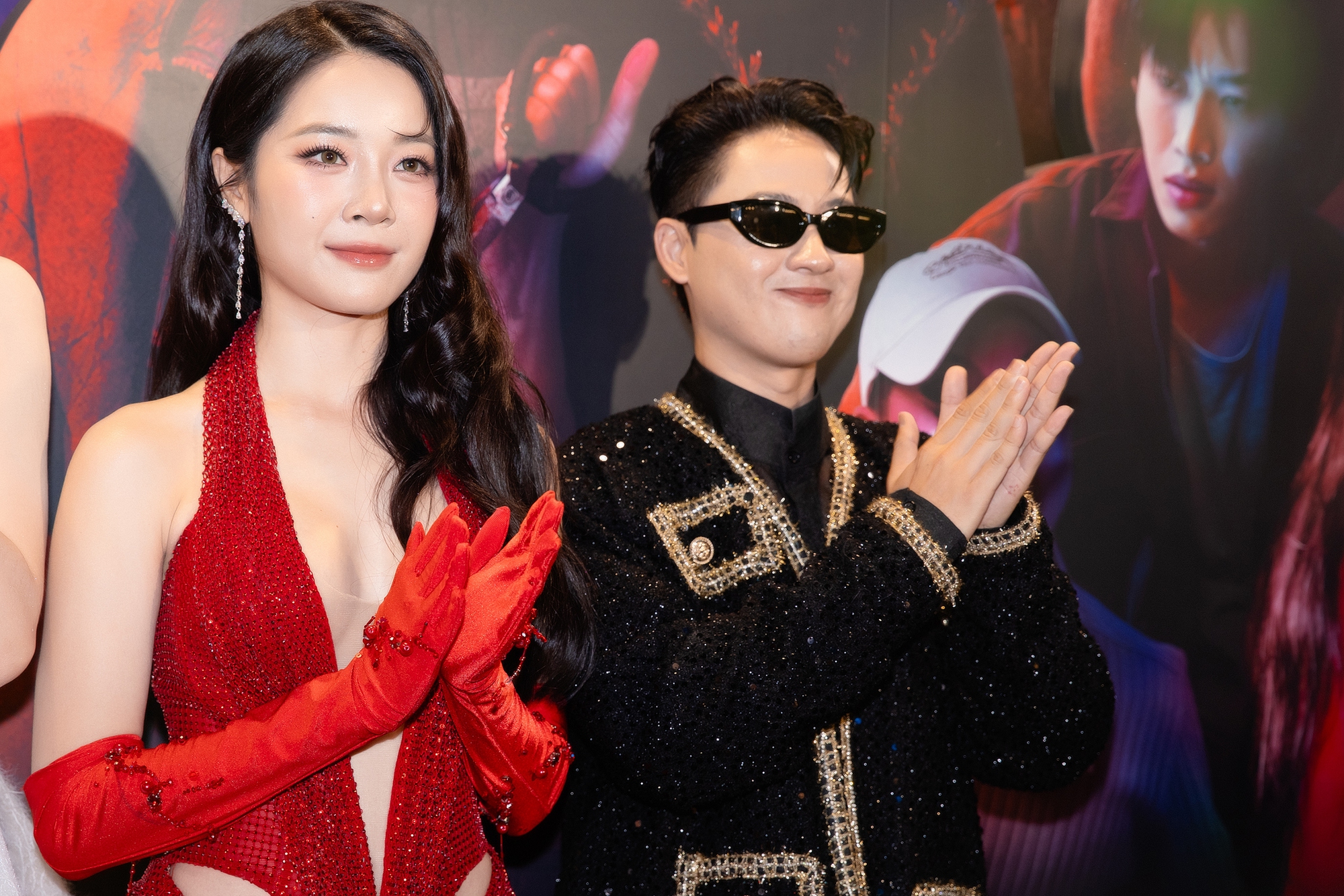 Clip hot: Mỹ nam Vbiz đẹp phát sáng cả thảm đỏ, chỉ cần mỉm cười là