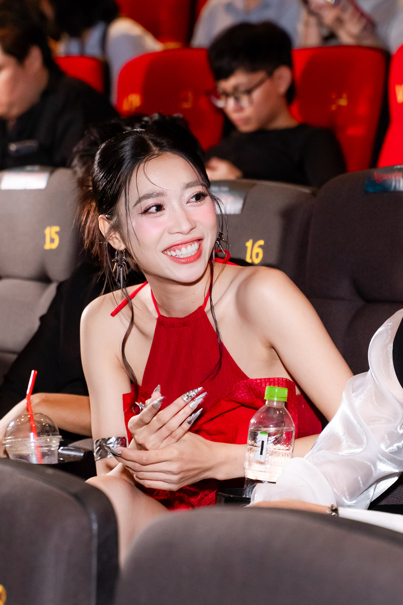 1 mỹ nhân Việt bất ngờ tuyên bố: Từ nay tôi không muốn làm “bé ba” nữa- Ảnh 11.