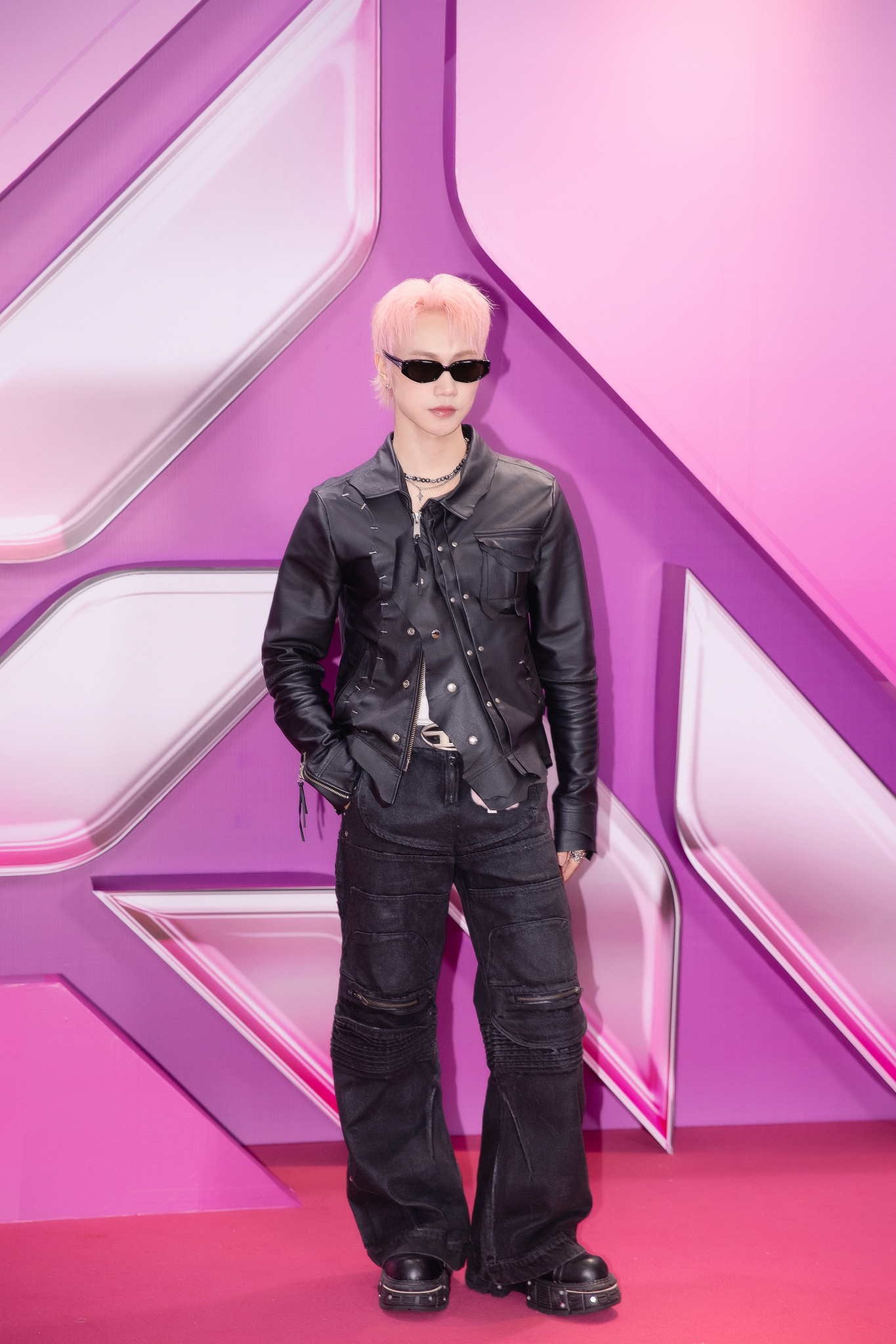 Thảm đỏ khủng Em Xinh Say Hi: Bích Phương - Bảo Anh và dàn mỹ nhân