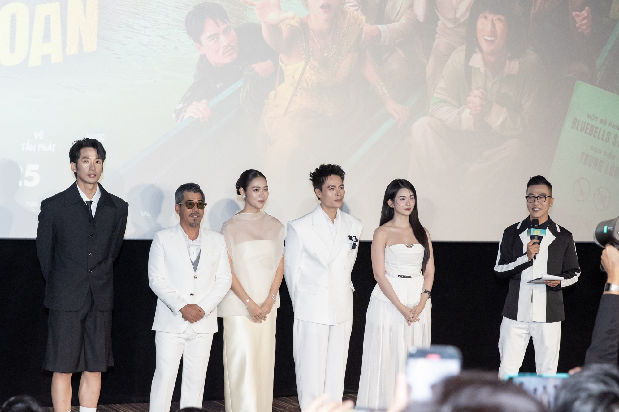 Nữ diễn viên Việt bị đạo diễn coi như đàn ông, ấm ức tới mức tuyên bố: “Có anh thì không có tôi”- Ảnh 1.