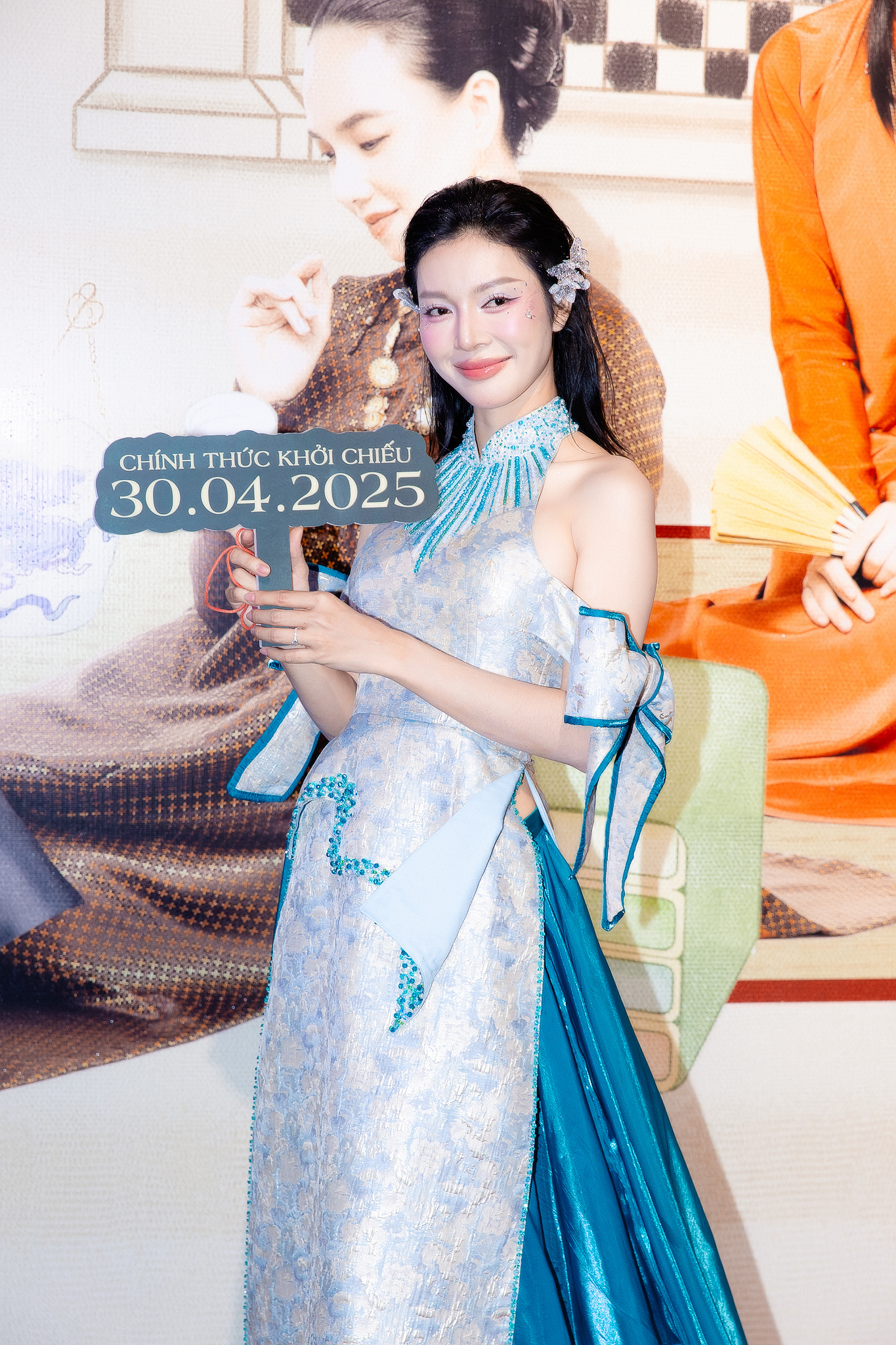 Thảm đỏ hot nhất hôm nay: Tiểu Vy - Nam Anh đọ sắc “khét lẹt”, 1 mỹ nhân gây sốc vì nhan sắc hậu giảm 20kg- Ảnh 10.