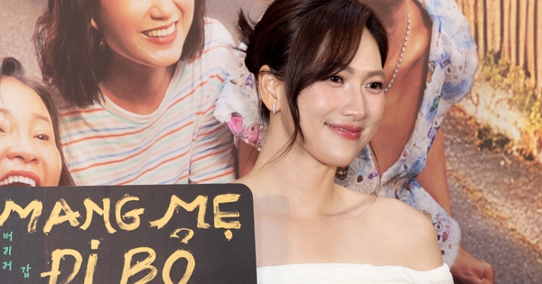 Clip hot: Bắt trọn biểu cảm của Phương Anh Đào khi Tuấn Trần nói "anh yêu em" giữa sự kiện, netizen đòi cưới gấp 29 Clip hot: Bắt trọn biểu cảm của Phương Anh Đào khi Tuấn Trần nói "anh yêu em" giữa sự kiện, netizen đòi cưới gấp k14 25 21 1753835962041 175383596239622892365 143 0 858 1366 crop 17538360212831586671055jpg