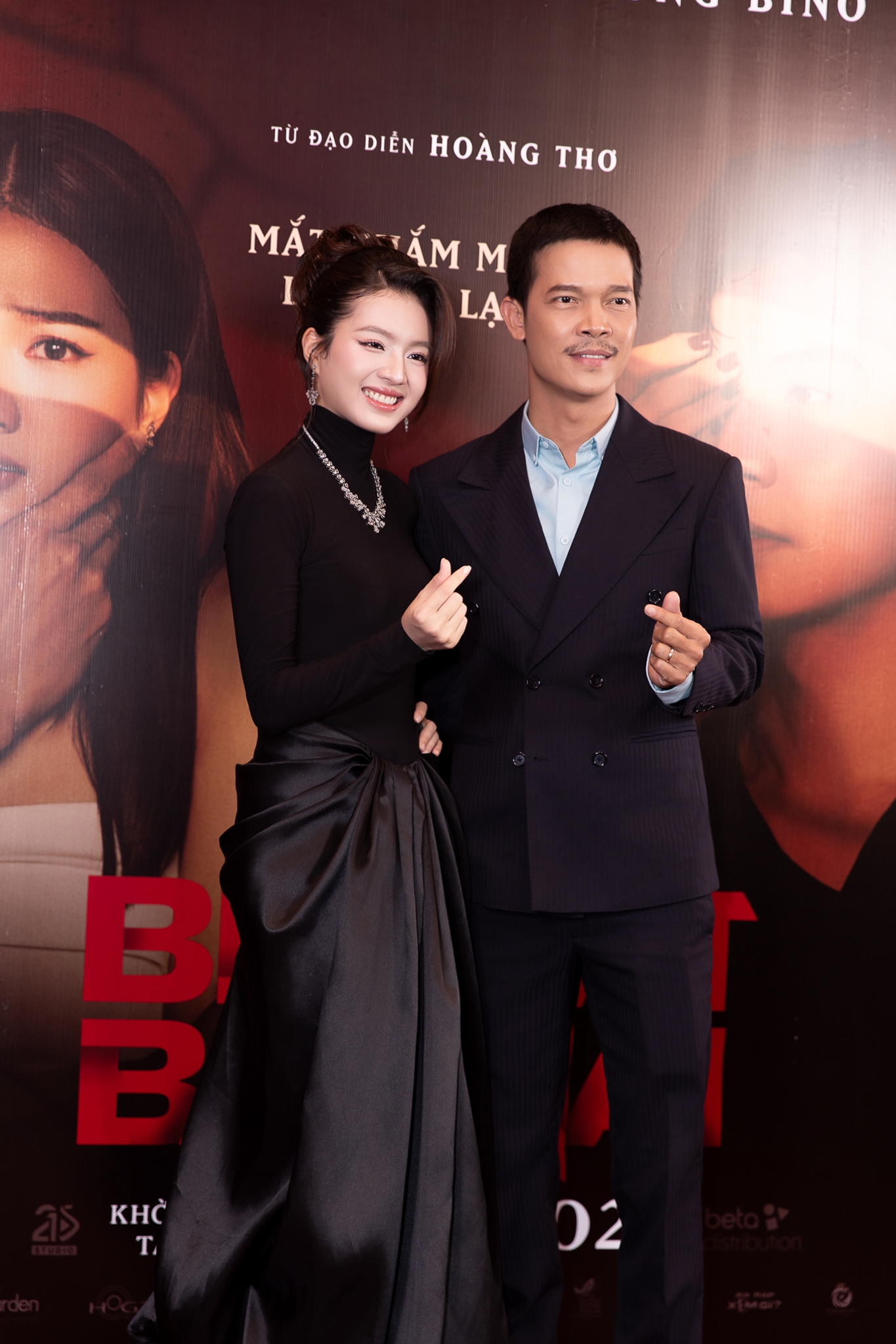 Vbiz có 1 mỹ nhân cứ xuất hiện là biến thảm đỏ thành kiệt tác, đẹp sang quá thể nhìn lóa cả mắt- Ảnh 10. Vbiz có 1 mỹ nhân cứ xuất hiện là biến thảm đỏ thành kiệt tác, đẹp sang quá thể nhìn lóa cả mắt- Ảnh 10.