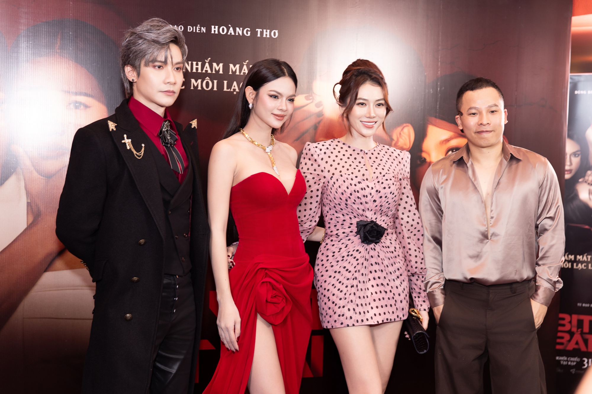 Vbiz có 1 mỹ nhân cứ xuất hiện là biến thảm đỏ thành kiệt tác, đẹp sang quá thể nhìn lóa cả mắt- Ảnh 11. Vbiz có 1 mỹ nhân cứ xuất hiện là biến thảm đỏ thành kiệt tác, đẹp sang quá thể nhìn lóa cả mắt- Ảnh 11.