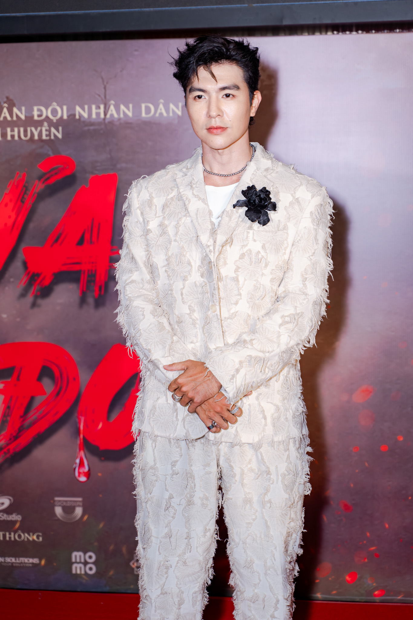 Thảm đỏ hot nhất hôm nay: Hứa Vĩ Văn U50 vẫn lấn át hội nam thần, 1 nàng thơ đẹp quá mức thách thức mọi filter- Ảnh 3. Thảm đỏ hot nhất hôm nay: Hứa Vĩ Văn U50 vẫn lấn át hội nam thần, 1 nàng thơ đẹp quá mức thách thức mọi filter- Ảnh 3.