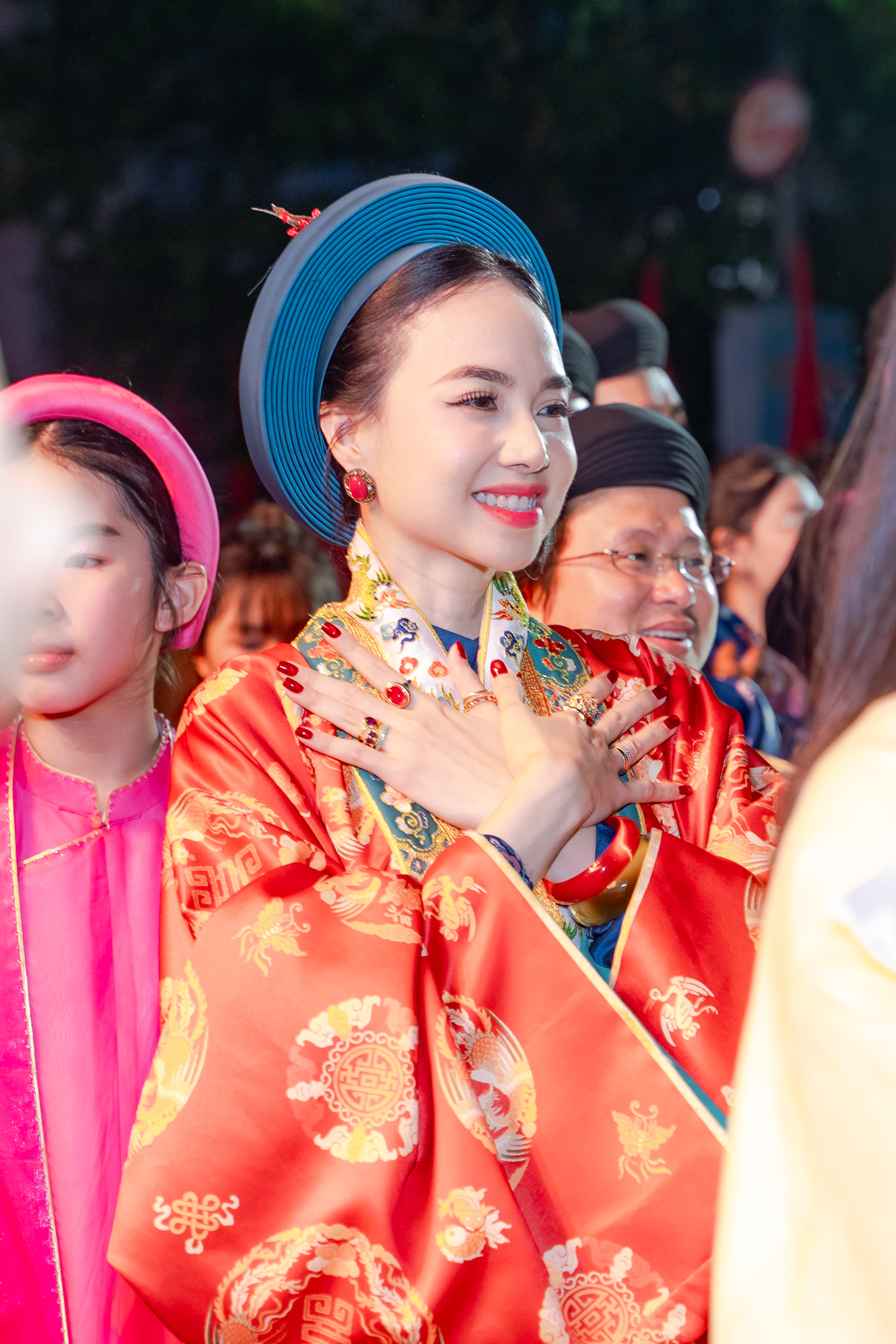 Dàn sao Vbiz lộng lẫy tại sự kiện khủng: Tiểu Vy - Quốc Anh bị