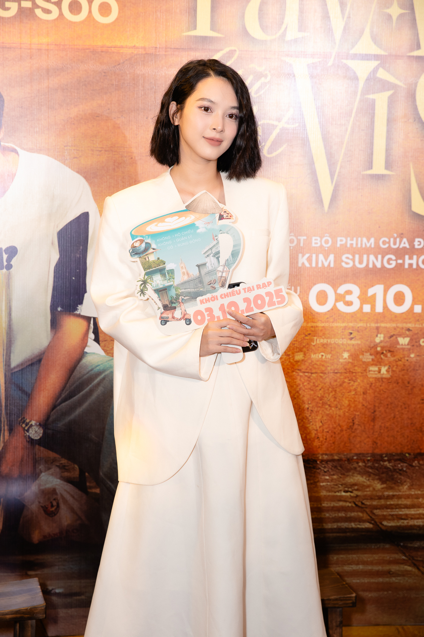 Thảm đỏ hot nhất hôm nay: Lee Kwang Soo đẹp đôi bên nàng thơ kém 37cm, Duy Khánh chiếm spotlight chỉ với 1 ánh mắt- Ảnh 15.