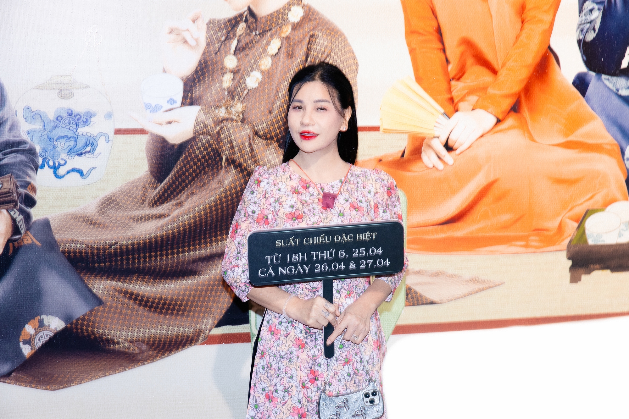 Thảm đỏ hot nhất hôm nay: Tiểu Vy - Nam Anh đọ sắc “khét lẹt”, 1 mỹ nhân gây sốc vì nhan sắc hậu giảm 20kg- Ảnh 15.