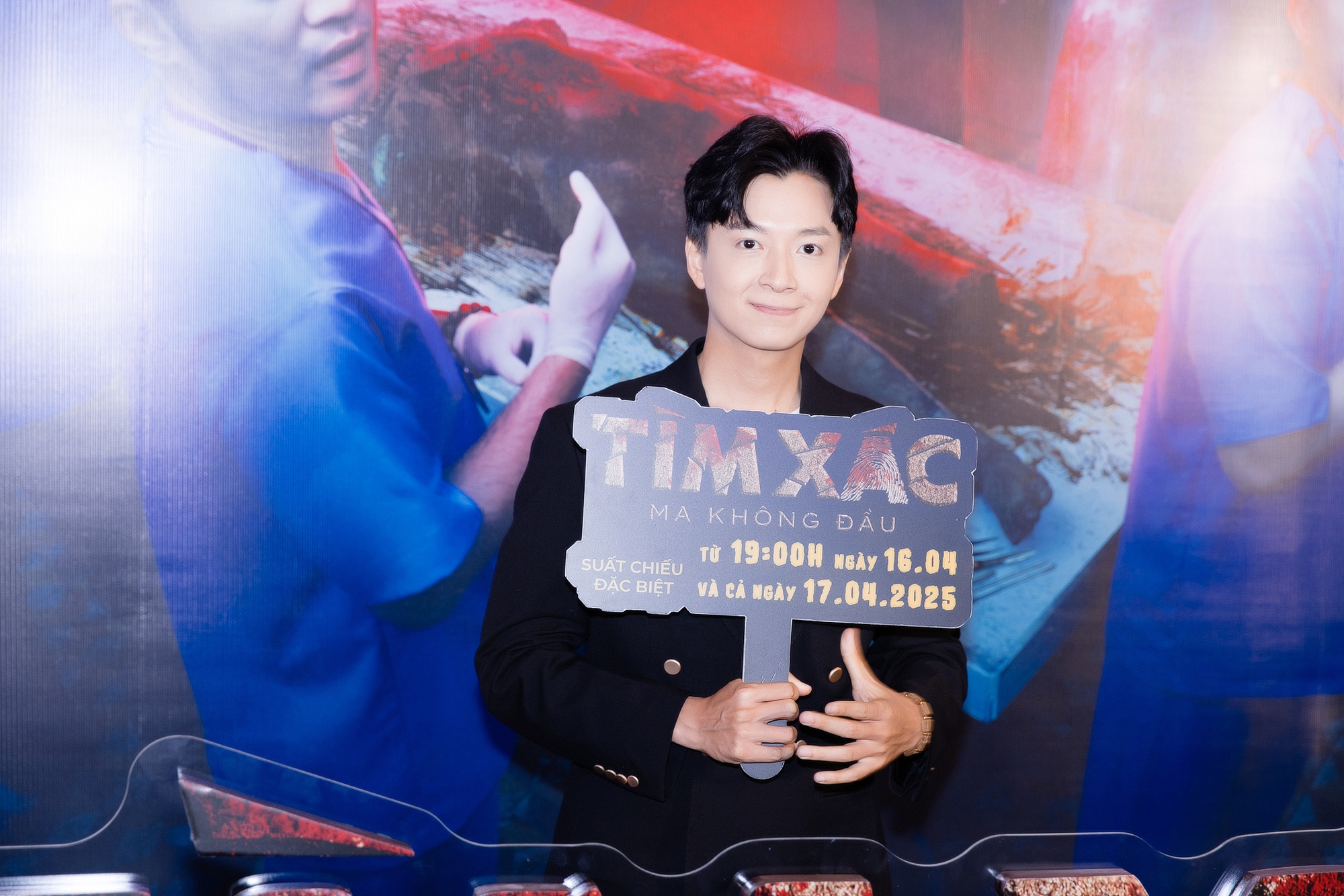 Nhan sắc gây sốc của mỹ nam hack tuổi đỉnh nhất Vbiz, U40 mà như mới đôi mươi- Ảnh 2.