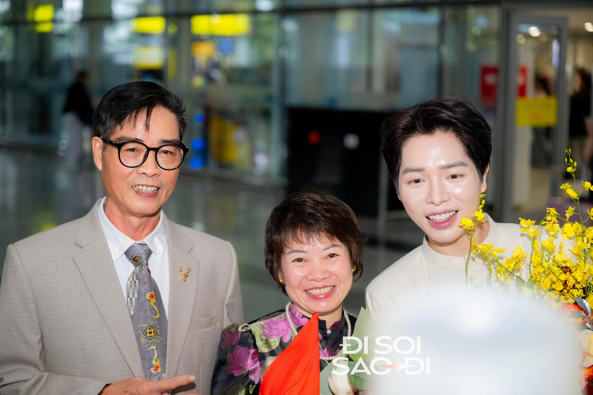 Mẹ Đức Phúc lên tiếng về tranh cãi của con trai- Ảnh 4.