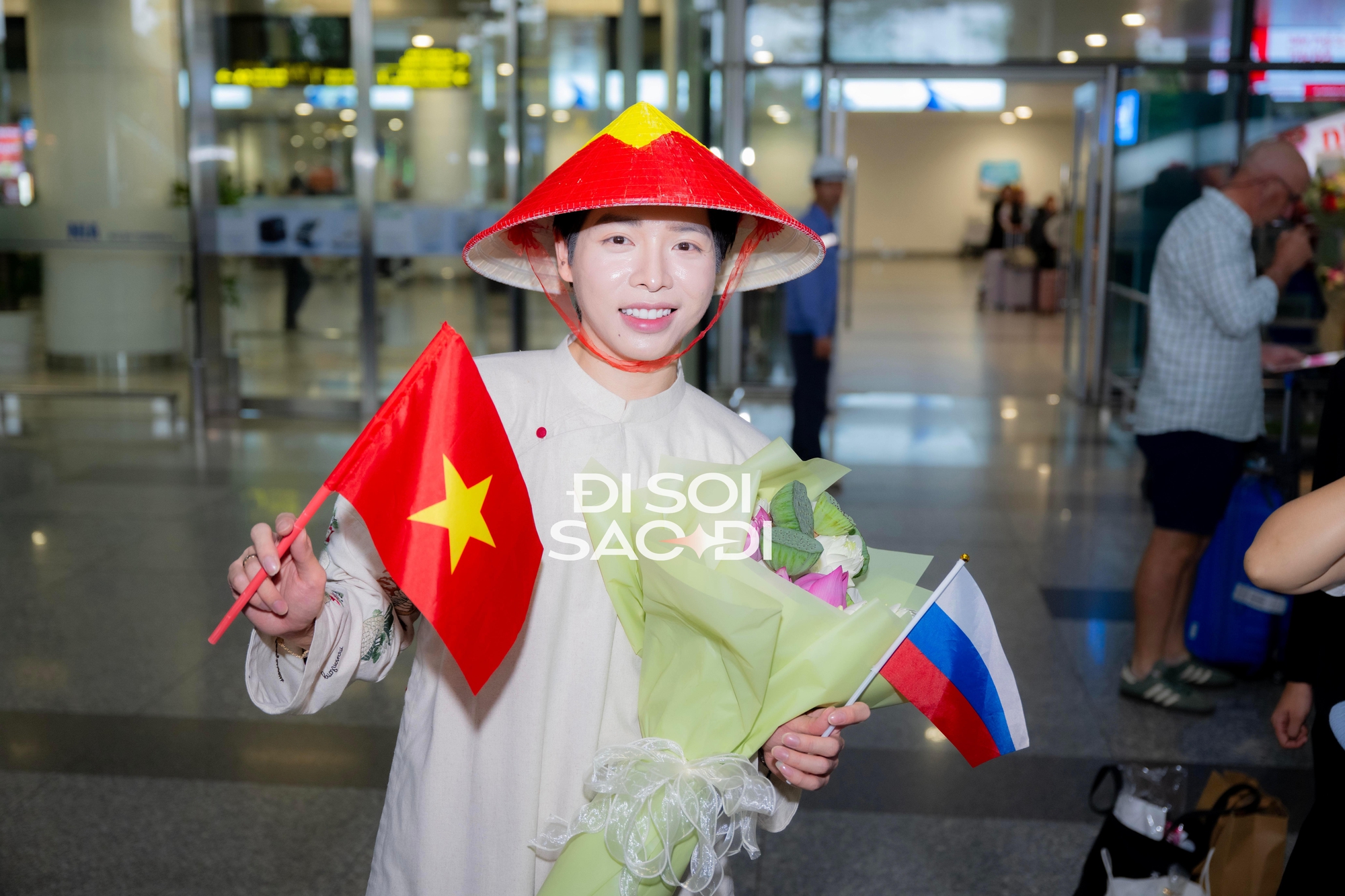 Trang tin quốc tế đăng tin khiếm nhã liên quan đến Đức Phúc- Ảnh 4. Trang tin quốc tế đăng tin khiếm nhã liên quan đến Đức Phúc- Ảnh 4.