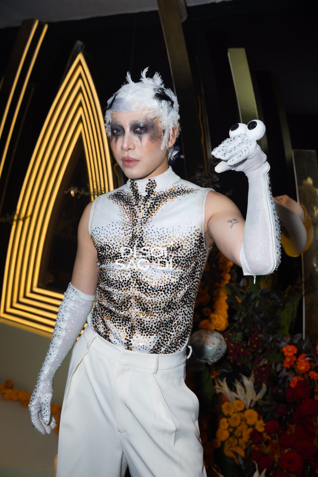 Đại tiệc Halloween đỉnh nhất từ trước đến nay của showbiz Việt: Dàn sao hot đổ bộ nhưng không nhận ra ai là ai!- Ảnh 10.