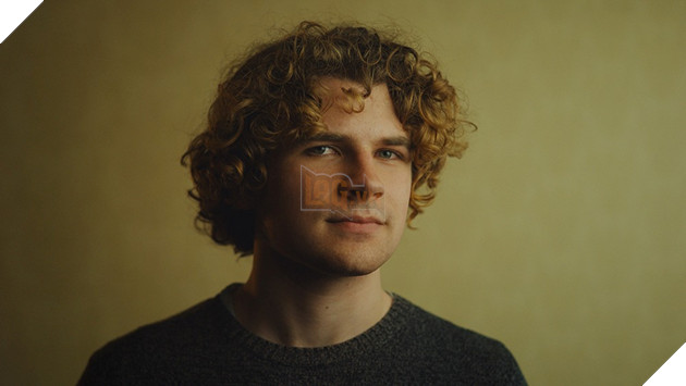 Đạo diễn Jeremy Cox