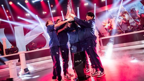 KC chấm dứt sự thống trị của G2 ở LEC, 5 đội tuyển tham dự First Stand lộ diện kc g2 lec 2025 2jpg