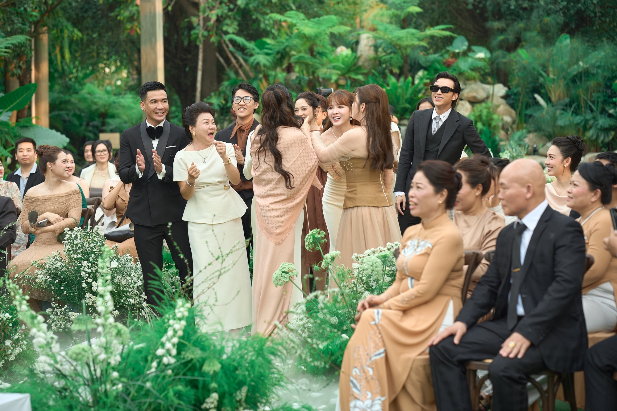 Thiều Bảo Trâm vướng tranh cãi với vợ Vũ Cát Tường- Ảnh 5. Thiều Bảo Trâm vướng tranh cãi với vợ Vũ Cát Tường- Ảnh 5.