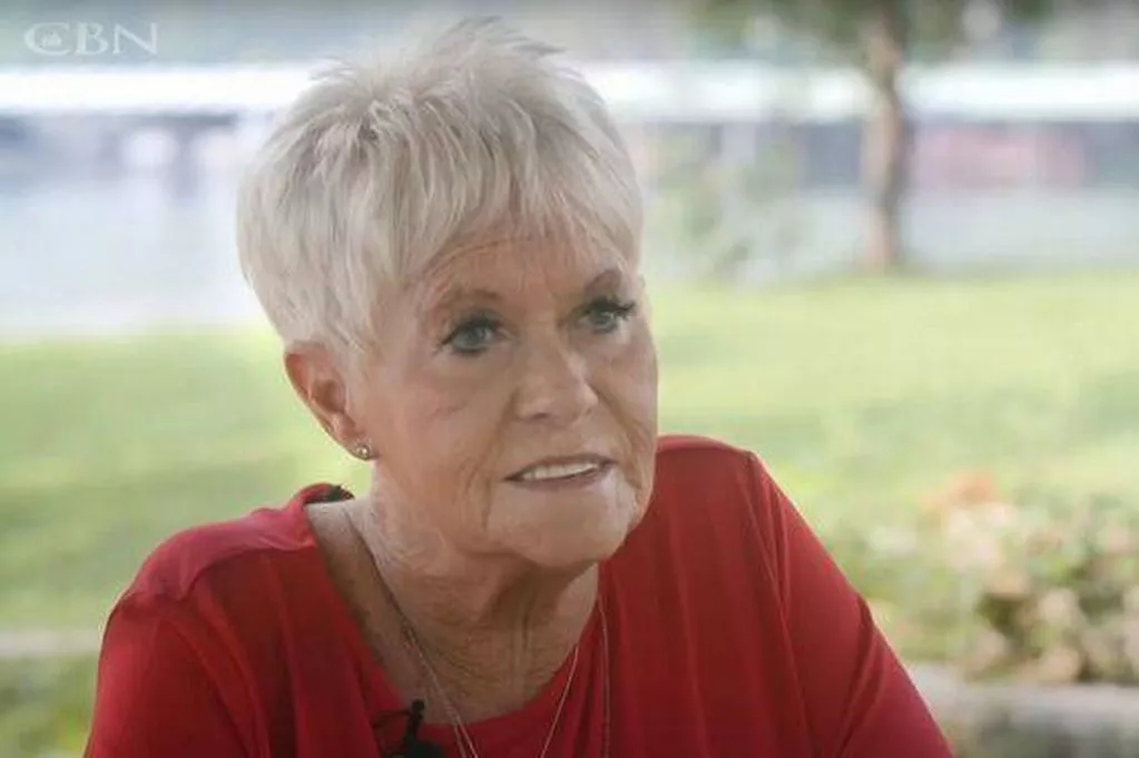 Sau 11 phút chết lâm sàng, người phụ nữ tỉnh dậy thốt lên: “Thế giới bên kia” vượt xa tưởng tượng- Ảnh 1.