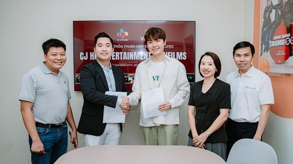 VFILMS bắt tay CJ HK Entertainment phát triển điện ảnh Việt ket hop av 1761894854 118 width740height495 auto cropjpg