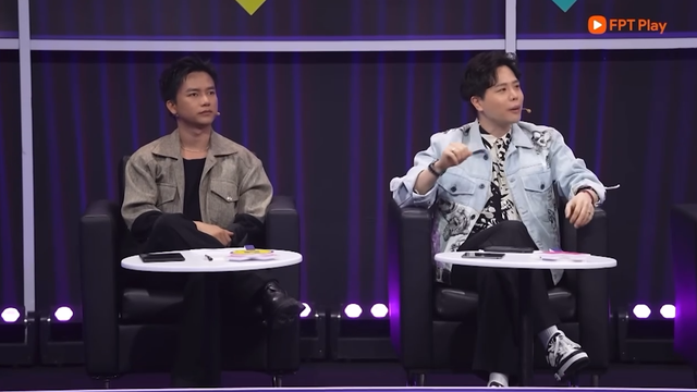 Bùi Công Nam sượng trân khi bị bóc chuyện có nhiều bạn gái trên truyền hình- Ảnh 1. Bùi Công Nam sượng trân khi bị bóc chuyện có nhiều bạn gái trên truyền hình- Ảnh 1.