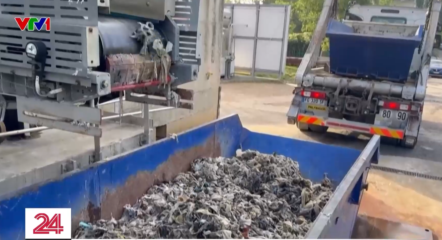 Khăn ướt trở thành thảm họa môi trường tại Pháp- Ảnh 1.