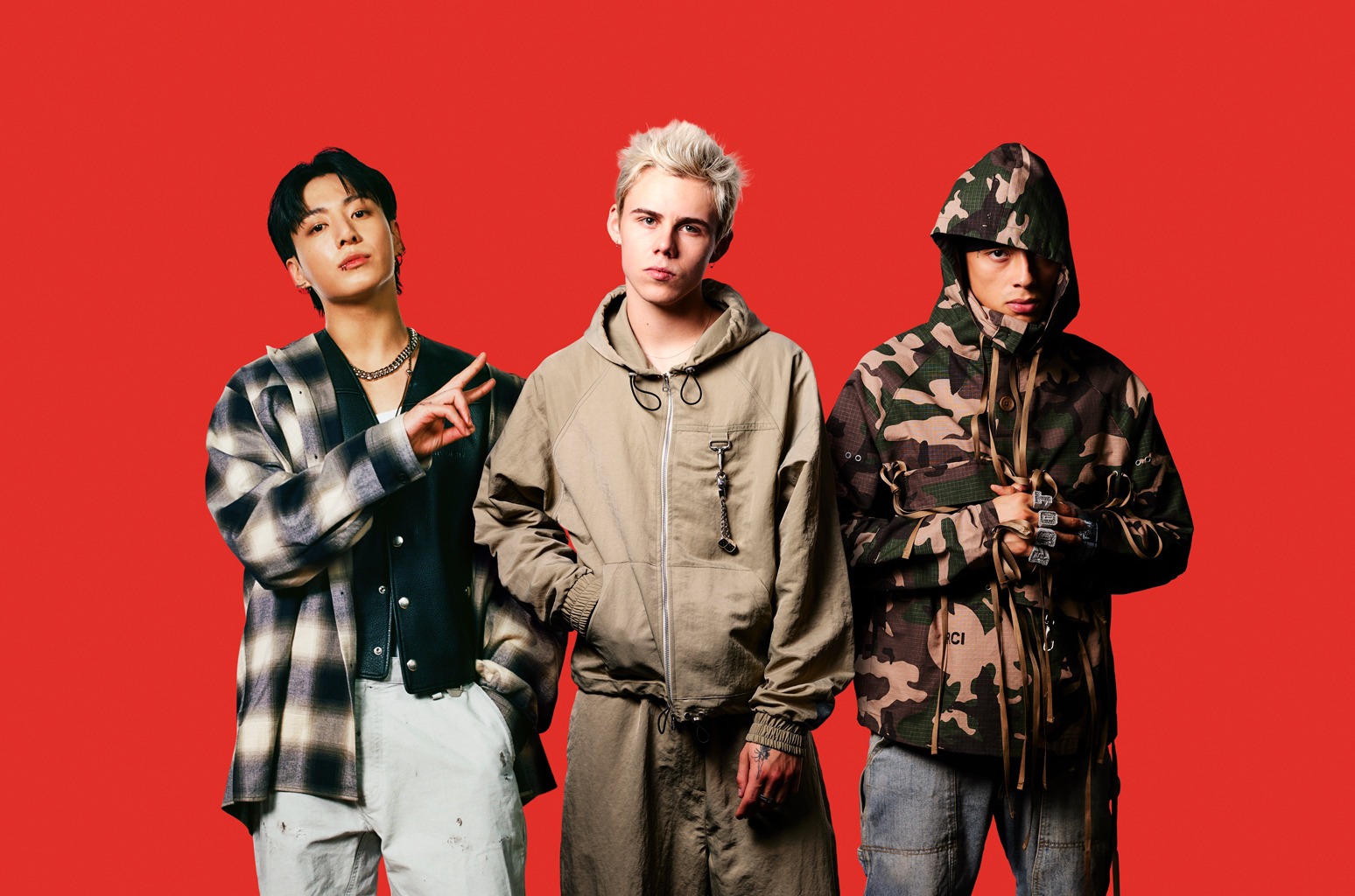 "Hoàng tử tạo hit với Justin Bieber" đổ bộ Nội Bài, bay cùng chuyến với 1 sao Việt cực đặc biệt! kid laroi jung kook central cee 1755623978495 1755623978632936707320