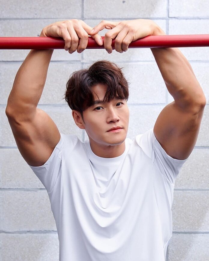 Kim Jong Kook hé lộ về vợ sắp cưới, có 1 điểm không hiểu tại sao có thể hòa hợp?- Ảnh 3. Kim Jong Kook hé lộ về vợ sắp cưới, có 1 điểm không hiểu tại sao có thể hòa hợp?- Ảnh 3.