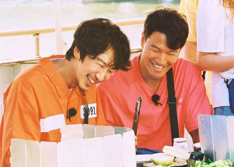 Kim Jong Kook không mời Lee Kwang Soo dự đám cưới, nội bộ Running Man lục đục, cạch mặt nhau?- Ảnh 4.