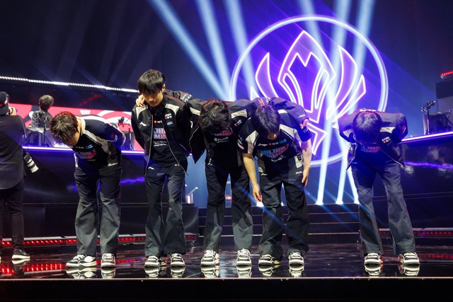 Knight vẫn lạc quan về BLG sau thành tích