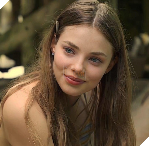 Hình ảnh về nữ diễn viên Kristine Froseth