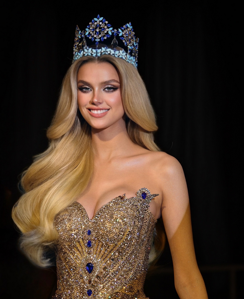 Phía sau vẻ đẹp Phía sau vẻ đẹp