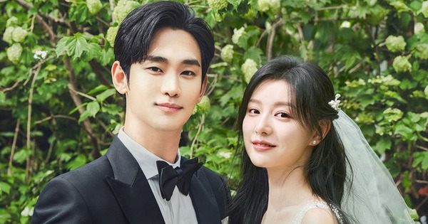 Kim Soo Hyun được chọn còn Kim Ji Won phải "ra chuồng gà", netizen phẫn nộ: “Trọng nam khinh nữ” ksh5 17445183319041529811858 1744523985801 1744523985961365742184 187 0 522 640 crop 17445241020561055386705jpg