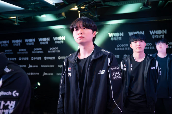 LMHT: KT “bê bết”, cộng đồng game thủ đồng loạt xin giải cứu BDD kt t1