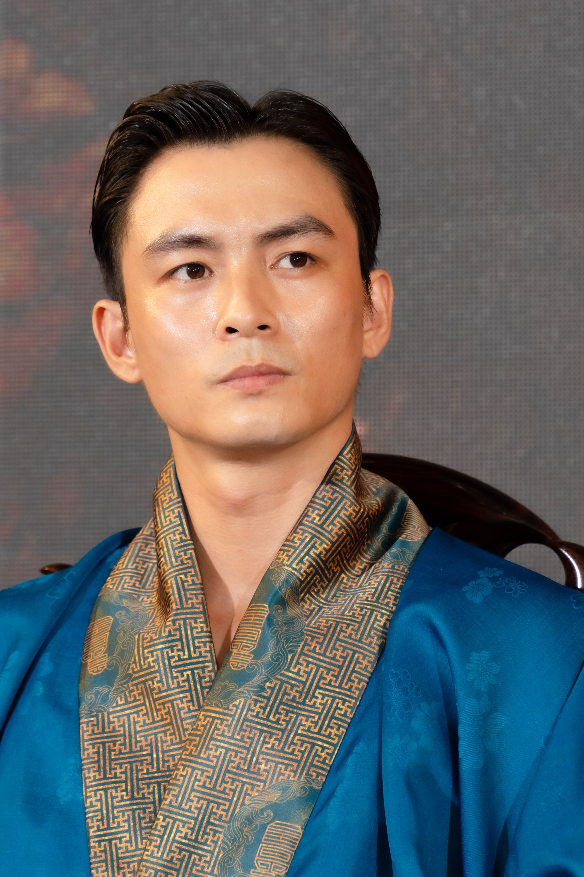 Nam thần Vbiz tiết lộ bị liệt dây thần kinh số 7: Mặt biến dạng, mất luôn giọng nói- Ảnh 8. Nam thần Vbiz tiết lộ bị liệt dây thần kinh số 7: Mặt biến dạng, mất luôn giọng nói- Ảnh 8.