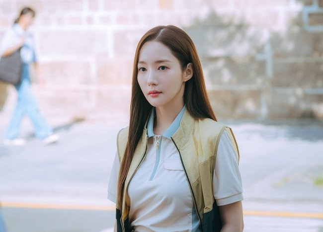 Không thể cứu nổi Park Min Young!- Ảnh 3.